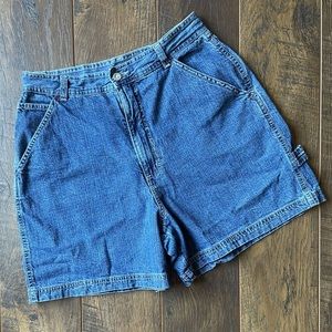 Vintage Gloria Vanderbilt Mid Wash Carpenter Shorts